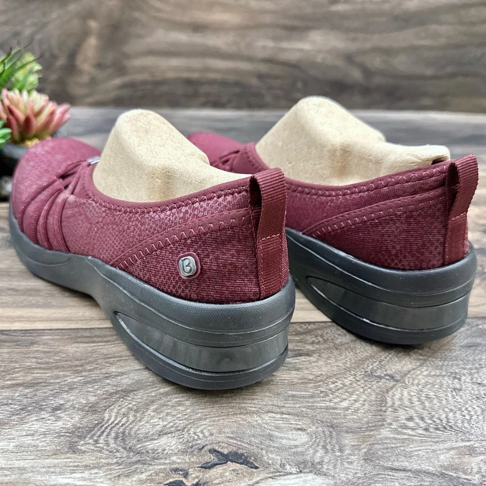 NIB Bzees Rosie 8M Comfort Slip On Shoes Flats Loafers Wine - Picture 7 of 12
